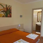 Couette-café Il Nido Delle Rondini 4*
