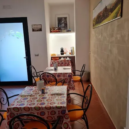 Il Nido Delle Rondini 4*